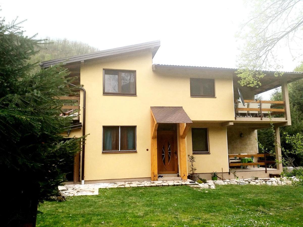 Ferienwohnung Eden Visoko Exterior foto