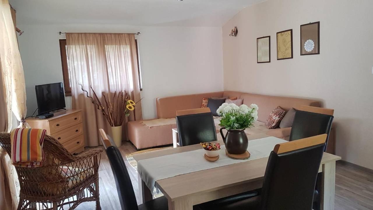 Ferienwohnung Eden Visoko Exterior foto